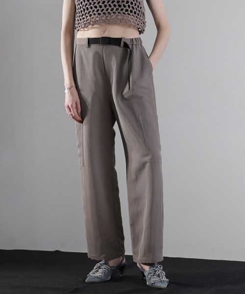 ROSE BUD(ローズバッド)の「イージーカーゴパンツ(カーゴパンツ・レディース・カーキ・ONE SIZE)」の1枚目の写真