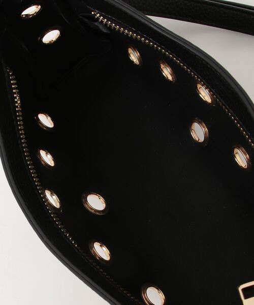 VELETTO（ベレット）の「(VELETTO)EYELET SHOULDER BAG（ショルダーバッグ・レディース・ブラック・ONE SIZE）」の4枚目の写真