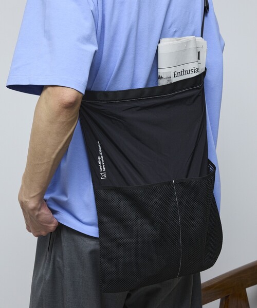 Firsthand（ファーストハンド）の「MA Firsthand/マ ファーストハンド BASIC LOGO刺繍ナイロン2WAY BAG（ショルダーバッグ・メンズ・オフホワイト/ブルー/ブラック・ﾌﾘ-）」の9枚目の写真