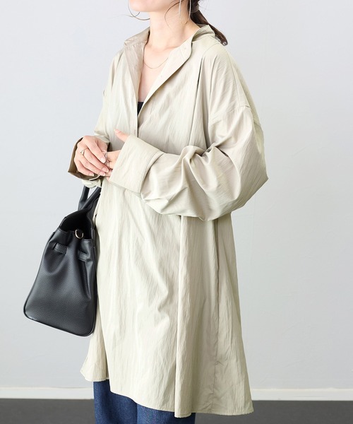 Aletta vita(アレッタビータ)の「シワ加工バンドカラータック使いブラウス(シャツ/ブラウス・レディース・チャコール/ベージュ・M)」の10枚目の写真