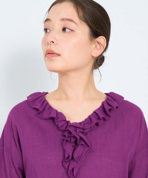 ADIEU TRISTESSE（アデュートリステス）の「フリルカラープルオーバーブラウス（シャツ/ブラウス・レディース・オフホワイト/パープル/チェック・38）」の20枚目の写真