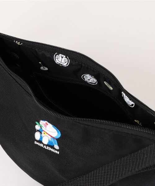 Manhattan Portage（マンハッタンポーテージ）の「BRONCK CRESCENT BAG DORAEMON 25（ショルダーバッグ・メンズ・ブラック・X-SMALL）」の12枚目の写真