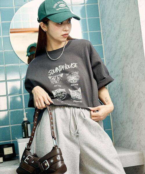 PUBLUX(パブリュクス)の「PUBLUX/パブリュクス ”SOUNDHOUSE” 4キャット アニマルプリントTシャツ 限定展開(Tシャツ/カットソー・レディース・オフホワイト/チャコールグレー・MEDIUM/SMALL/LARGE)」の8枚目の写真