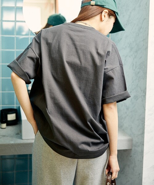 PUBLUX(パブリュクス)の「PUBLUX/パブリュクス ”SOUNDHOUSE” 4キャット アニマルプリントTシャツ 限定展開(Tシャツ/カットソー・レディース・オフホワイト/チャコールグレー・MEDIUM/SMALL/LARGE)」の7枚目の写真