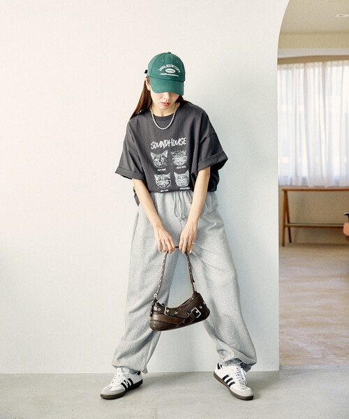 PUBLUX(パブリュクス)の「PUBLUX/パブリュクス ”SOUNDHOUSE” 4キャット アニマルプリントTシャツ 限定展開(Tシャツ/カットソー・レディース・オフホワイト/チャコールグレー・MEDIUM/SMALL/LARGE)」の6枚目の写真