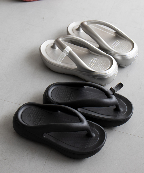 TAW&TOE(トーアンドトー)の「【TAW&TOE/トーアンドトー】Plumpy/サンダル/韓国/リカバリーサンダル/厚底【WEB限定】(サンダル・レディース・ブラック・22/24/23)」の3枚目の写真