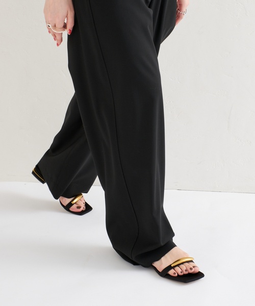 LE TALON(ルタロン)の「GRISEメタルモチーフストラップフラットサンダル(サンダル・レディース・キャメル/ブラック・SMALL/MEDIUM/LARGE/X-LARGE)」の18枚目の写真
