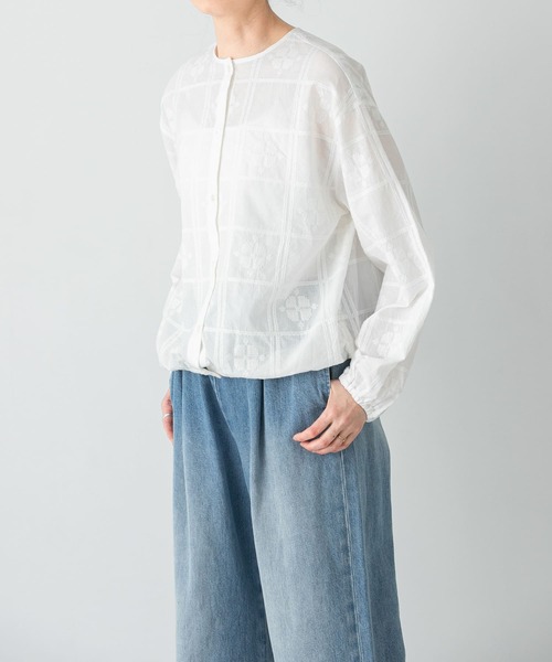 かぐれ（カグレ）の「クロスステッチドロストブラウス（Tシャツ