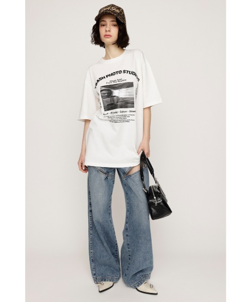 SLY(スライ)の「PHOTO LOGO 2SIZE T/SH フォト ロゴ 2サイズ Tシャツ 半袖 夏服(Tシャツ/カットソー・レディース・オレンジ/ホワイト/ブラック/杢グレー・1/2)」の7枚目の写真