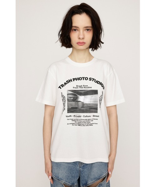 SLY(スライ)の「PHOTO LOGO 2SIZE T/SH フォト ロゴ 2サイズ Tシャツ 半袖 夏服(Tシャツ/カットソー・レディース・オレンジ/ホワイト/ブラック/杢グレー・1/2)」の12枚目の写真