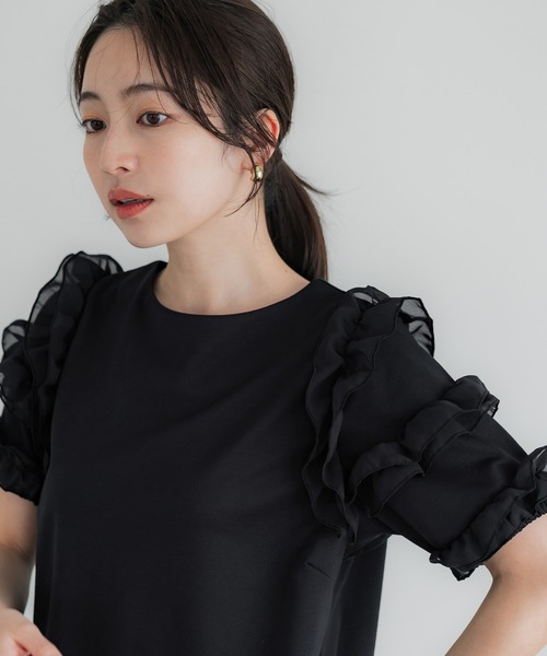 TOCCA フリル袖 黒 トップス M♡ 袖フリル半袖トップス（Tシャツ/カットソー）｜coca（coca