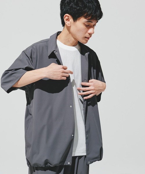 URBAN RESEARCH DOORS(アーバンリサーチドアーズ)の「『仁村紗和さん着用』『UR TECH』サマシェア シャツカーディガン(シャツ/ブラウス・メンズ・グレー/チャコールグレー/ブラック/ライトブルー・MEDIUM/LARGE/X-LARGE)」の6枚目の写真