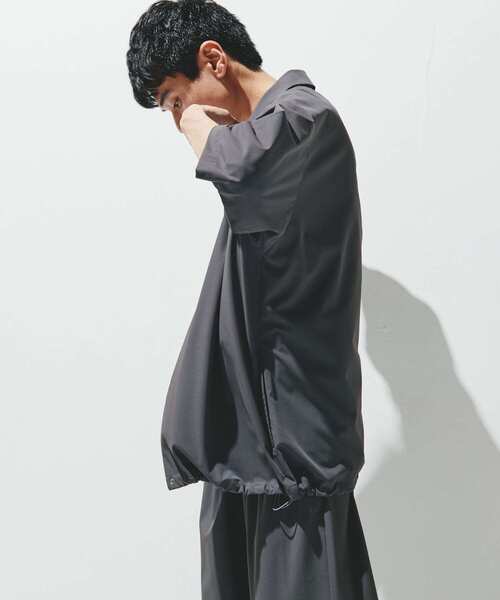 URBAN RESEARCH DOORS(アーバンリサーチドアーズ)の「『仁村紗和さん着用』『UR TECH』サマシェア シャツカーディガン(シャツ/ブラウス・メンズ・グレー/チャコールグレー/ブラック/ライトブルー・MEDIUM/LARGE/X-LARGE)」の7枚目の写真