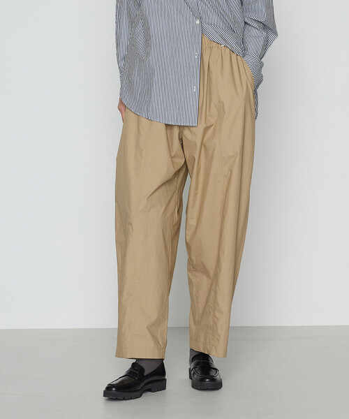 COMME CA（コムサ）の「コンパクトタイプライターシリコン パンツ（その他パンツ・レディース・ベージュ/チャコール・FREE）」の8枚目の写真