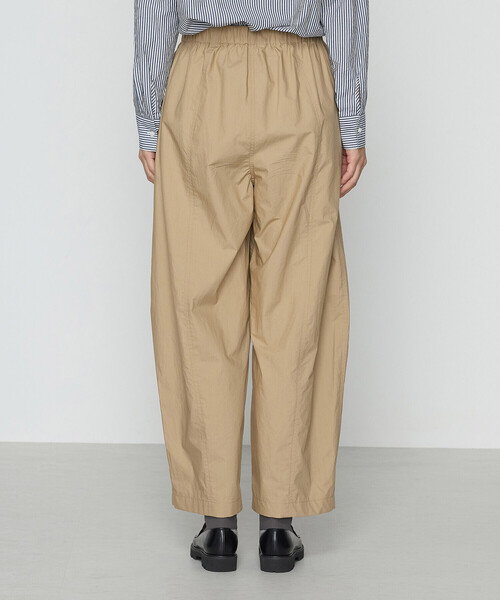 COMME CA（コムサ）の「コンパクトタイプライターシリコン パンツ（その他パンツ・レディース・ベージュ/チャコール・FREE）」の12枚目の写真