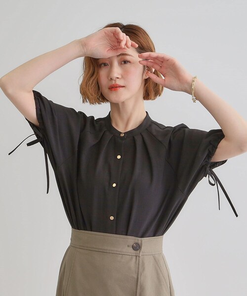 grove(グローブ)の「【洗える・シワになりにくい】麻調スリーブドロストブラウス(シャツ/ブラウス・レディース・オフホワイト/ブラック/ライトグレー/スモーキーグリーン系・03/02/01/04/05)」の16枚目の写真