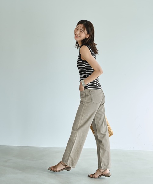 STYLE DELI(スタイルデリ)の「トリミングボーダーのリブ生地タンクトップ(タンクトップ・レディース・ブラック・MEDIUM)」の6枚目の写真