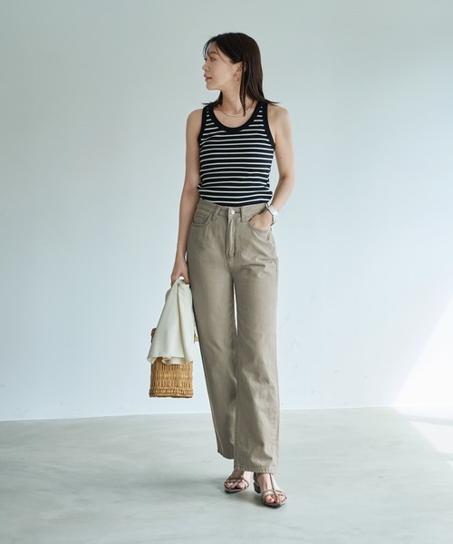 STYLE DELI(スタイルデリ)の「トリミングボーダーのリブ生地タンクトップ(タンクトップ・レディース・ブラック・MEDIUM)」の2枚目の写真