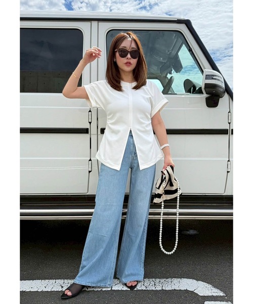 M y u(ミュー)の「フロントラインスリットトップス(Tシャツ/カットソー・レディース・ホワイト/ブラック・FREE)」の9枚目の写真