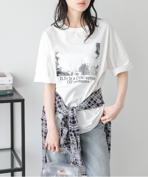 La-gemme(ラジェム)の「フォトプリント ロゴTシャツ(Tシャツ/カットソー・レディース・グレー/ホワイト/ブラック・フリー)」の1枚目の写真