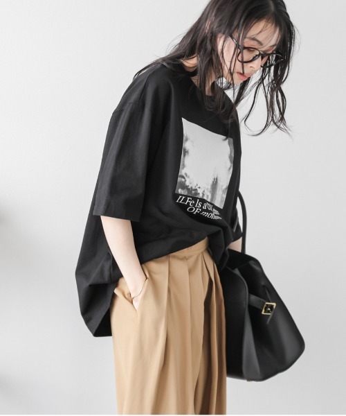 La-gemme(ラジェム)の「フォトプリント ロゴTシャツ(Tシャツ/カットソー・レディース・グレー/ホワイト/ブラック・フリー)」の12枚目の写真