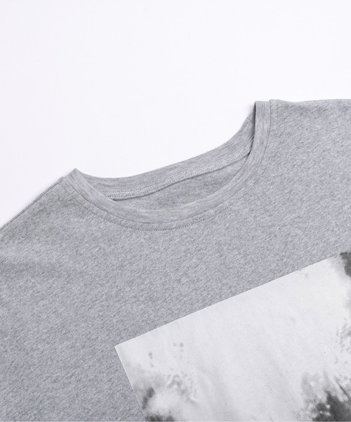 La-gemme(ラジェム)の「フォトプリント ロゴTシャツ(Tシャツ/カットソー・レディース・グレー/ホワイト/ブラック・フリー)」の19枚目の写真