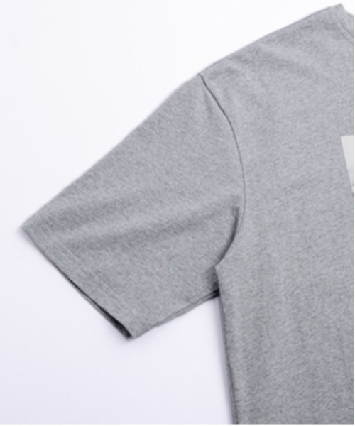 La-gemme(ラジェム)の「フォトプリント ロゴTシャツ(Tシャツ/カットソー・レディース・グレー/ホワイト/ブラック・フリー)」の20枚目の写真