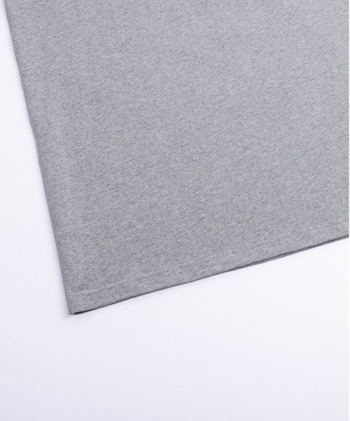 La-gemme(ラジェム)の「フォトプリント ロゴTシャツ(Tシャツ/カットソー・レディース・グレー/ホワイト/ブラック・フリー)」の22枚目の写真
