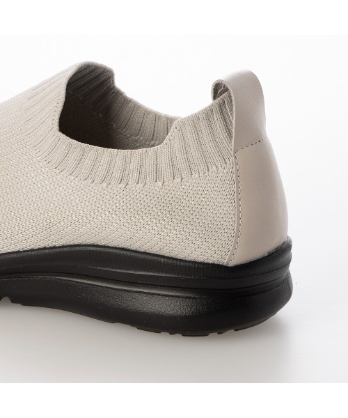 Atelier(アトリエ)の「【レイン対応】ニットスリッポンスニーカー(スリッポン・レディース・グレー系その他4/ブラック系その他・23.5cm/24cm/24.5cm/23cm/22.5cm)」の7枚目の写真
