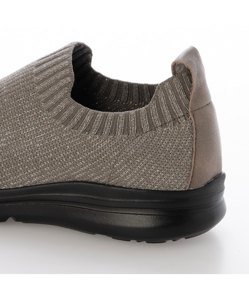 Atelier(アトリエ)の「【レイン対応】ニットスリッポンスニーカー(スリッポン・レディース・グレー系その他4/ブラック系その他・23.5cm/24cm/24.5cm/23cm/22.5cm)」の17枚目の写真