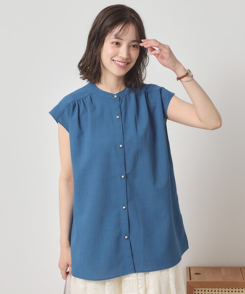 ITS'DEMO（イッツデモ）の「【清涼感／手洗い可】麻調前開きブラウス（シャツ/ブラウス・レディース・ベビーピンク/ブルーグリーン/アイボリー/ネイビー・00）」の4枚目の写真