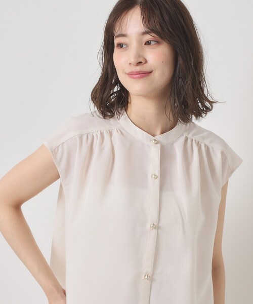 ITS'DEMO（イッツデモ）の「【清涼感／手洗い可】麻調前開きブラウス（シャツ/ブラウス・レディース・ベビーピンク/ブルーグリーン/アイボリー/ネイビー・00）」の8枚目の写真