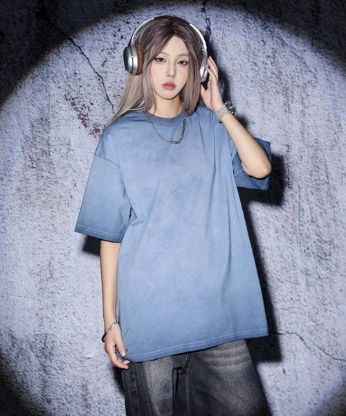 EFFECTION（エフェクション）の「EFFECTION // gradation wash crew neck T-shirt〈グラデーションウォッシュ加工 クルーネック Tシャツ〉（Tシャツ/カットソー・メンズ・ブルー系その他/ブラック系その他/ブラウン系その他・MEDIUM/LARGE/X-LARGE）」の3枚目の写真
