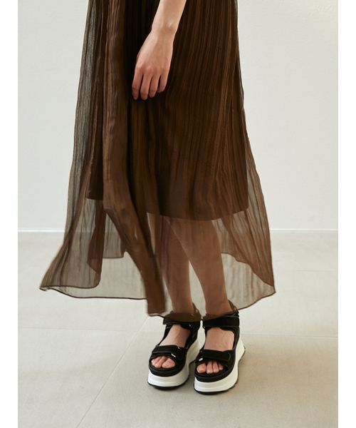 SNIDEL（スナイデル）の「シアーシフォンワッシャーワンピース（ワンピース・レディース・ピンクベージュ/ブラウン/ネイビー・0/1）」の17枚目の写真