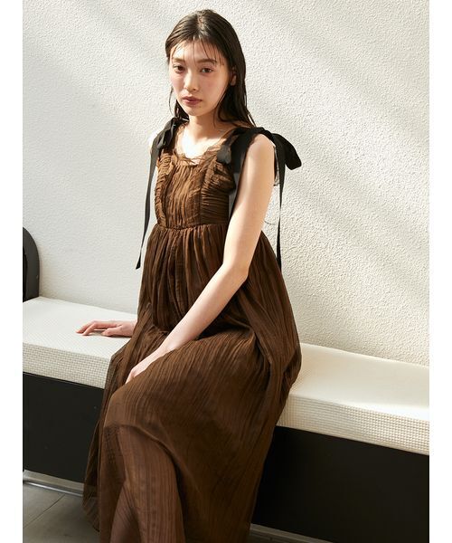 SNIDEL（スナイデル）の「シアーシフォンワッシャーワンピース（ワンピース・レディース・ピンクベージュ/ブラウン/ネイビー・0/1）」の19枚目の写真