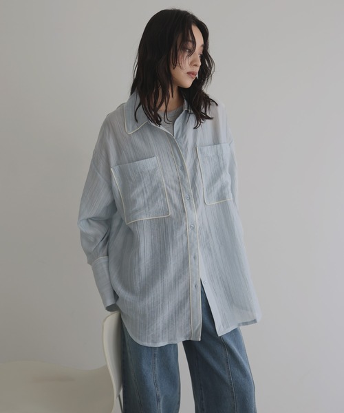 hellam（へラム）の「配色パイピング オーバーサイズシアーシャツ（シャツ/ブラウス・レディース・ブラック/ブラウン/イエロー/ブルー/アイボリー・FREE）」の15枚目の写真