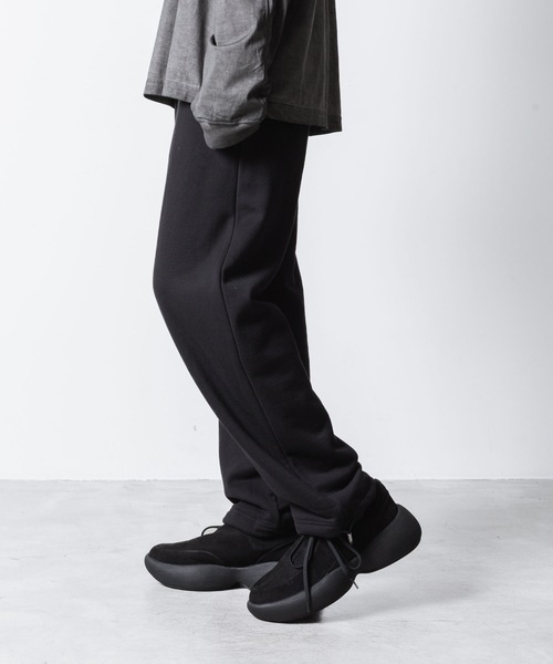 VEIN (ヴェイン)の「ジャンベルカテリー スウェットパンツ / JUMBERCA TERRY SWEAT PANTS(スウェットパンツ・メンズ・ブラック・3/2/1)」の4枚目の写真