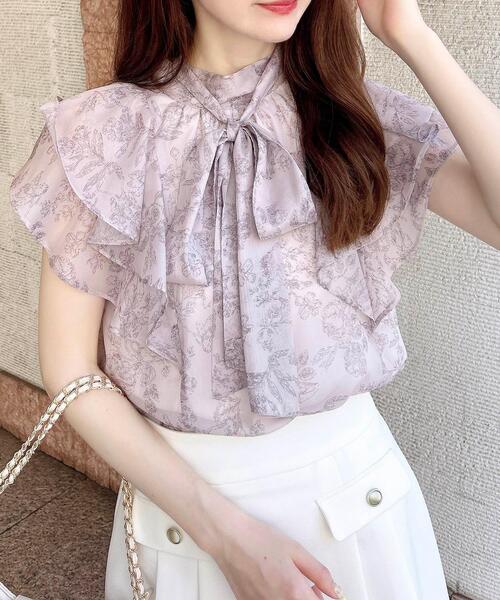 【お値下げしました】ドゥロワー　フリル花柄ブラウス　36 お値下げしました】ドゥロワー フリル花柄ブラウス 36 - メルカリ