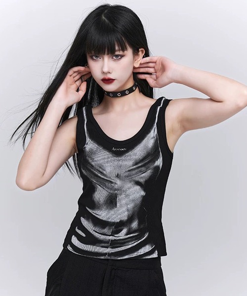 VIBGYOR（ヴィブジョー）の「グランジスプレーペイントタンクトップ(CZ)（タンクトップ・レディース・ブラック・LARGE/MEDIUM）」の2枚目の写真