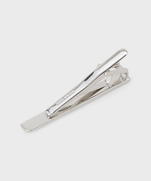 TAKEO KIKUCHI（タケオキクチ）の「ヴァルタータイバー ー 日本製の洗練された真鍮タイバー（ネクタイピン・メンズ・シルバー/シルバー系その他・00）」の4枚目の写真