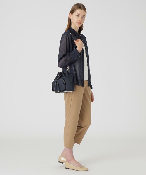 BLUE LABEL CRESTBRIDGE(ブルーレーベルクレストブリッジ)の「パーシャルナイロンミニコロン(ショルダーバッグ・レディース・ブラック/ダークネイビー・FREE)」の12枚目の写真