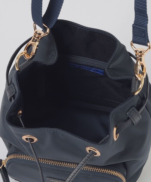BLUE LABEL CRESTBRIDGE(ブルーレーベルクレストブリッジ)の「パーシャルナイロンミニコロン(ショルダーバッグ・レディース・ブラック/ダークネイビー・FREE)」の16枚目の写真