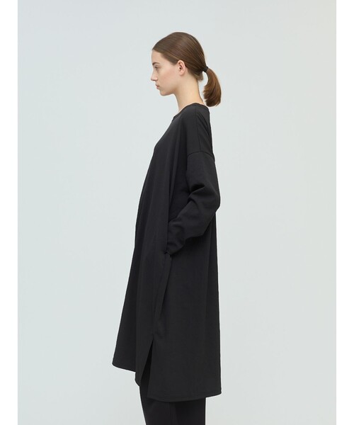 mizuiroind（ミズイロインド）の「mizuiro ind クルーネックロングワンピース（ワンピース・レディース・カーキ/ネイビー/ブラック・FREE）」の13枚目の写真