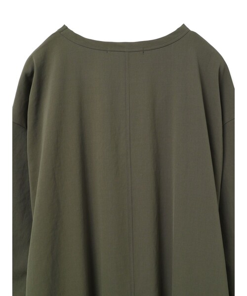 mizuiroind（ミズイロインド）の「mizuiro ind クルーネックロングワンピース（ワンピース・レディース・カーキ/ネイビー/ブラック・FREE）」の22枚目の写真