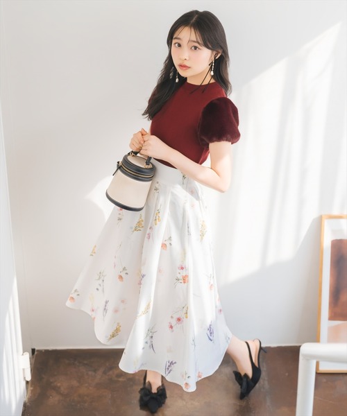 オータムボタニカルフラワータックスカート（スカート