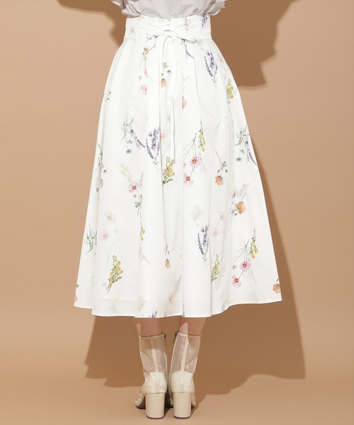 WILLSELECTION（ウィルセレクション）の「オータムボタニカルフラワータックスカート（スカート・レディース・ホワイト/ピンク/ブラウン・SMALL/MEDIUM）」の22枚目の写真