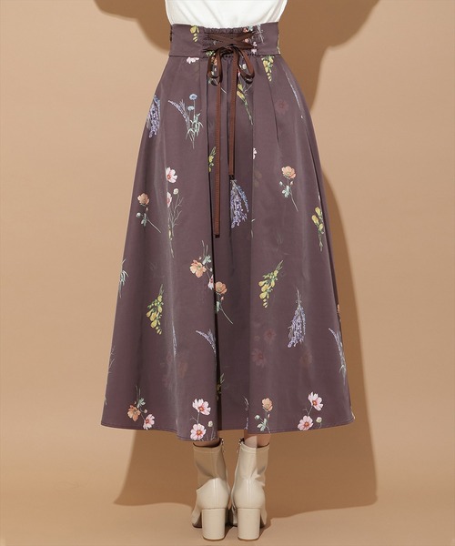 WILLSELECTION（ウィルセレクション）の「オータムボタニカルフラワータックスカート（スカート・レディース・ホワイト/ピンク/ブラウン・SMALL/MEDIUM）」の5枚目の写真