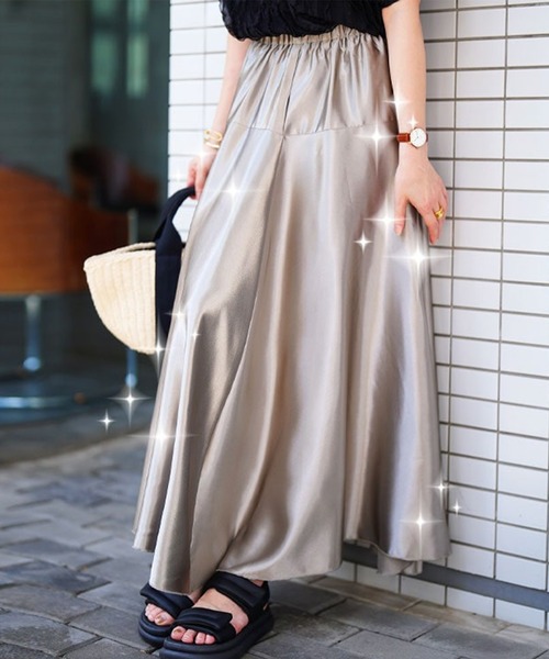 GOLDJAPAN（ゴールドジャパン）の「ヨーク切り替えフレアサテンスカート【大きいサイズ対応】（スカート・レディース・アイボリー/ブルーグレー/モカ/ベージュ系・LL/3L/4L/5L）」の4枚目の写真