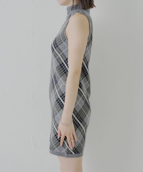 Chico(チコ)の「ボレロセットチェックアメスリミニワンピース(ワンピース・レディース・ブラック/ベージュ/グレー・FREE)」の9枚目の写真
