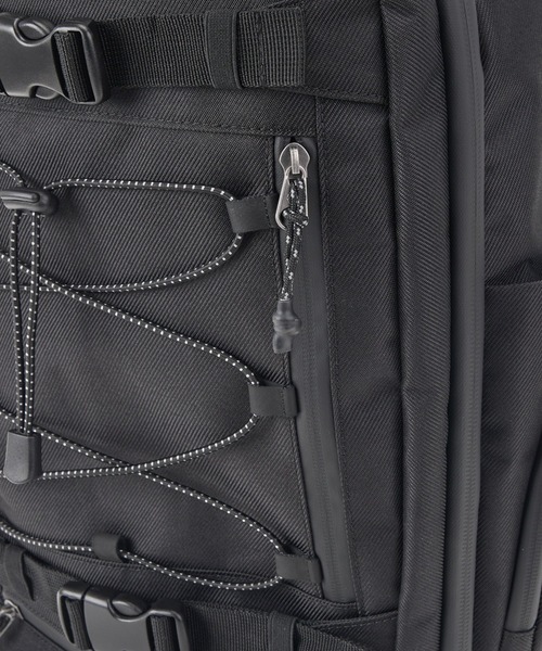 ELEMENT（エレメント）の「ELEMENT メンズ SCHEME SKATE BPK バックパック/リュック 【2025年秋冬モデル】/エレメントスケートデッキバックパック・リュックサックベルト付き（バックパック/リュック・メンズ・ブラック・FREE）」の10枚目の写真